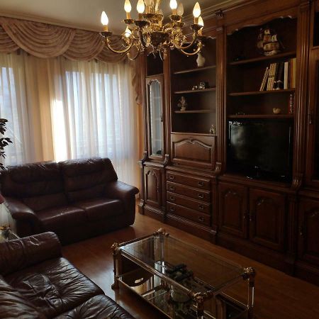 אסקראי Apartamento Gallarza Con Parking מראה חיצוני תמונה