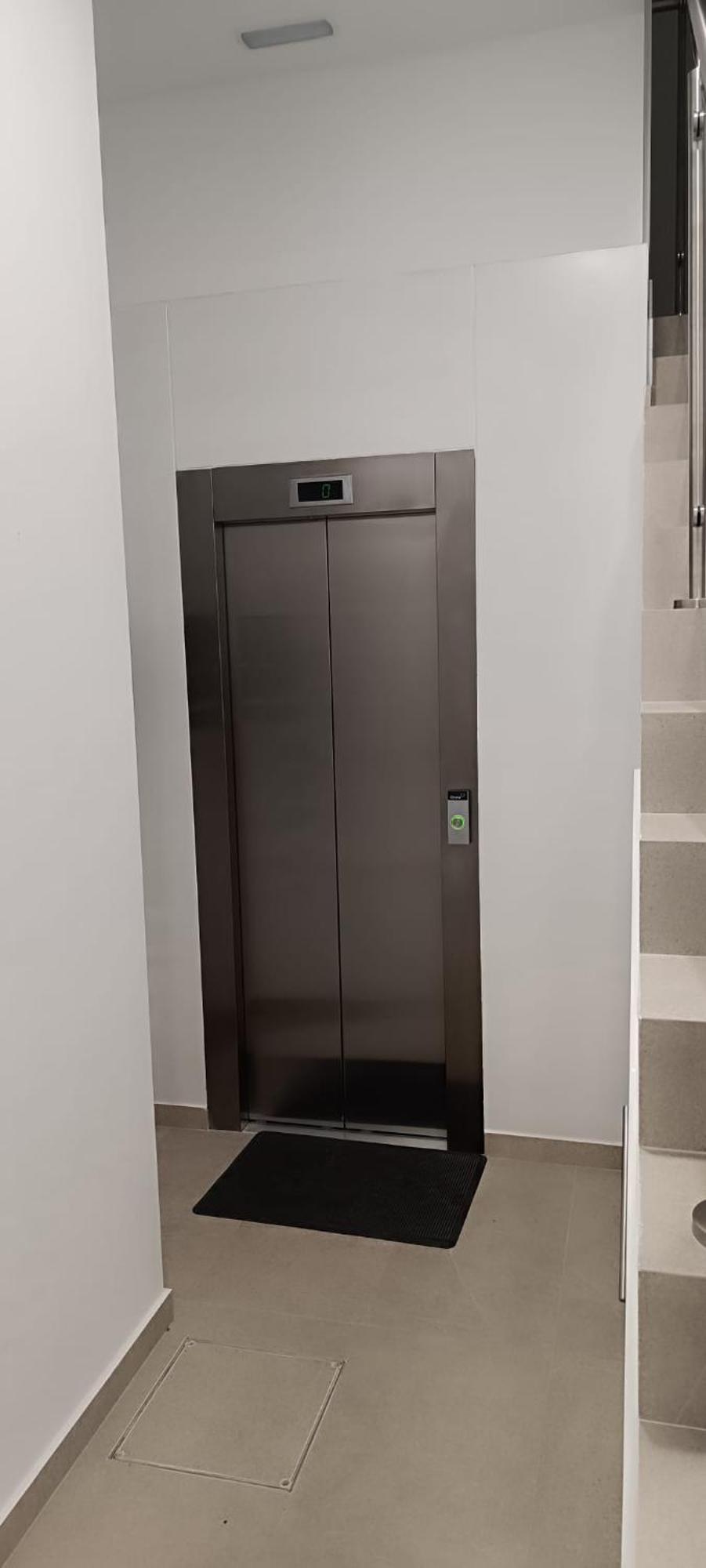 אסקראי Apartamento Gallarza Con Parking מראה חיצוני תמונה