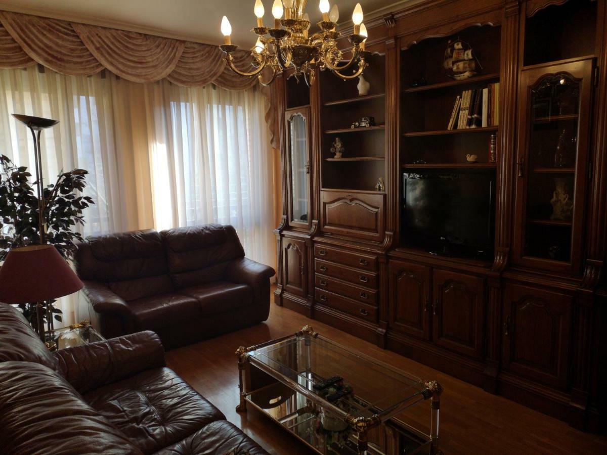 אסקראי Apartamento Gallarza Con Parking מראה חיצוני תמונה